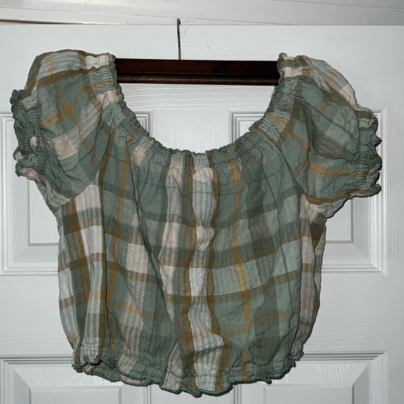 American Eagle Outfitters Tops - American Eagle, Off the Shoulder Ruffled Crop Top, Size XS